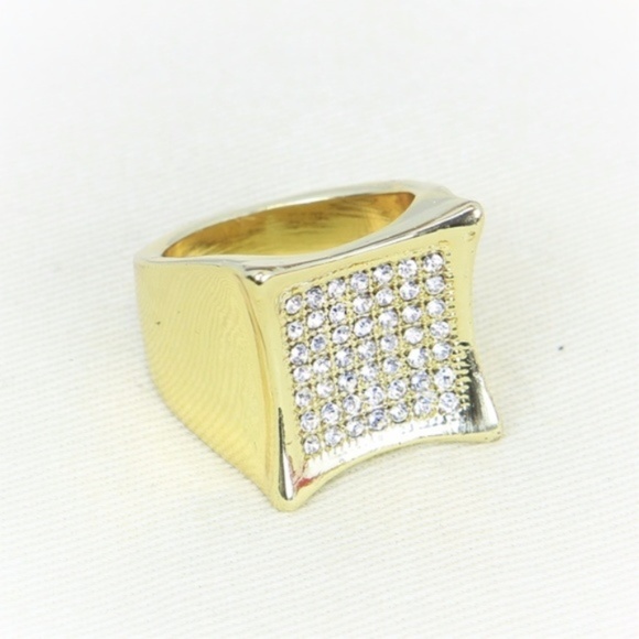 "Rollin" 7 Piece Jewelry Set - Picture 3 of 4